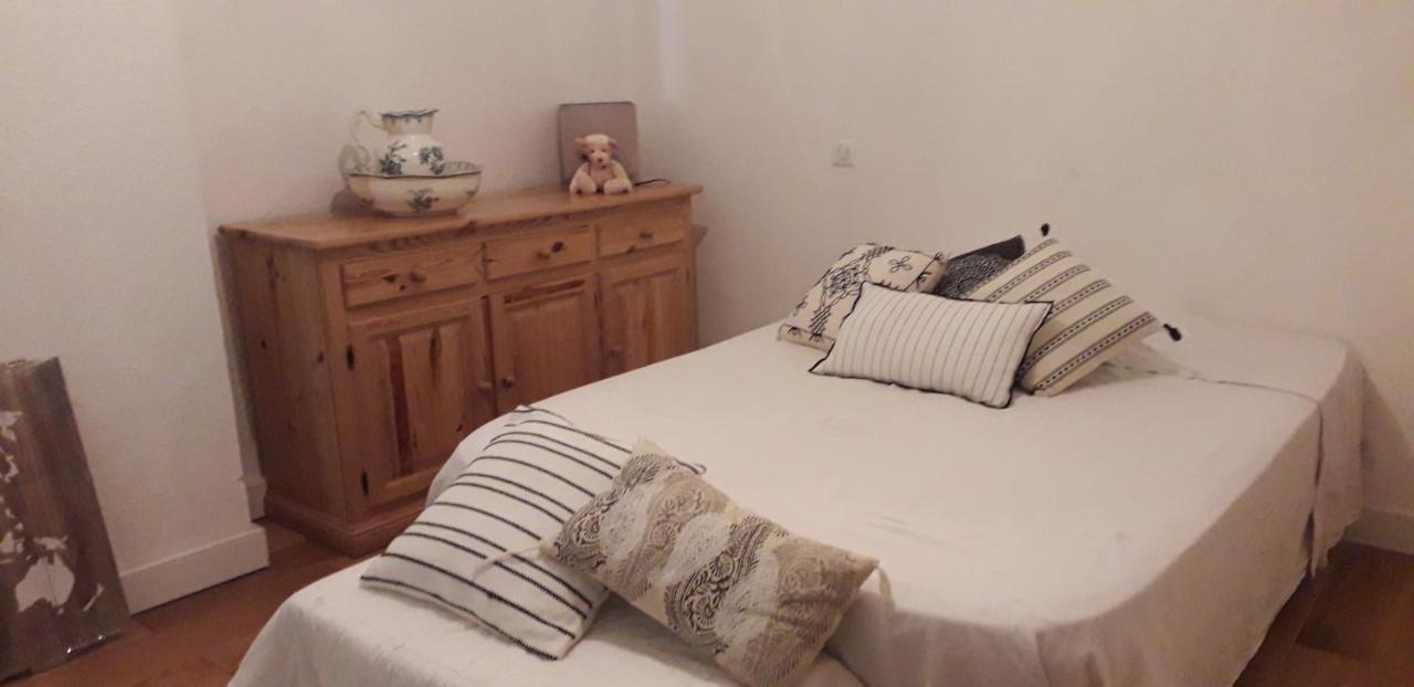 Appartement Cosy Au Coeur Du Centre Historique. Arles Dış mekan fotoğraf